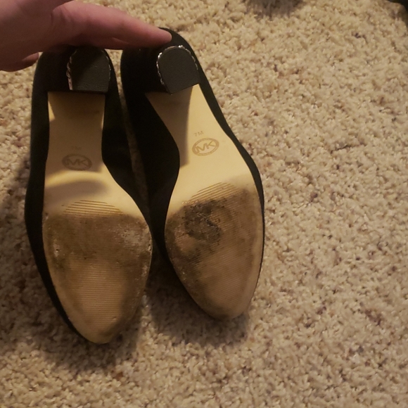 Shoes - Picture 3 of 3